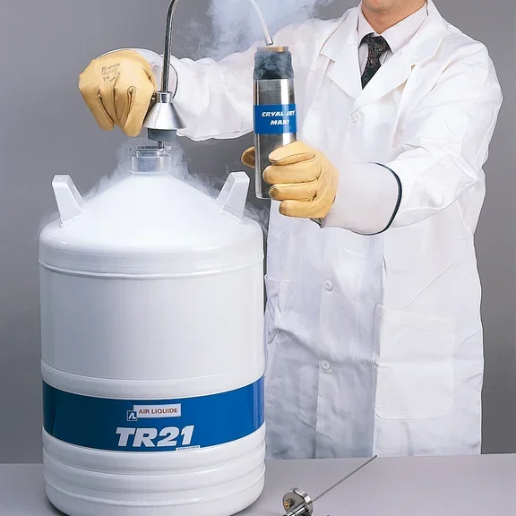 TR21 Cryaljet